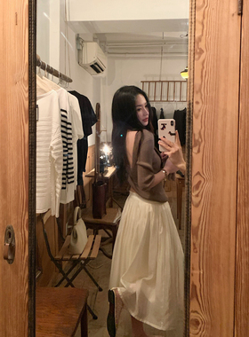 isaro uu 私服扭结露背五分袖针织衫~夏日凉感莱赛尔亚麻针织上衣