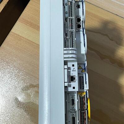 全新伦茨驱动器E94ASHE0244E94ASHE0244E需询价