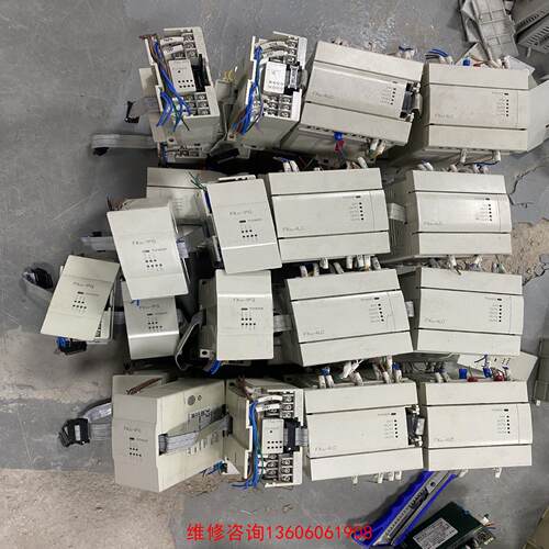 （请询价）PLC FX3U-1PG   一个290议价