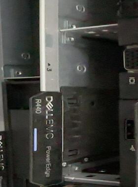 R440 2.5寸8盘 H330卡 单电源 4950元