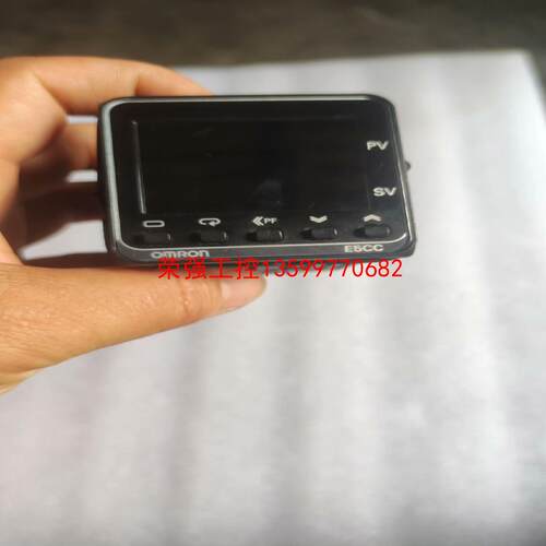 【荣强工控】欧姆龙温控器 E5CC-RX2ASM-880，实物拍摄，质量