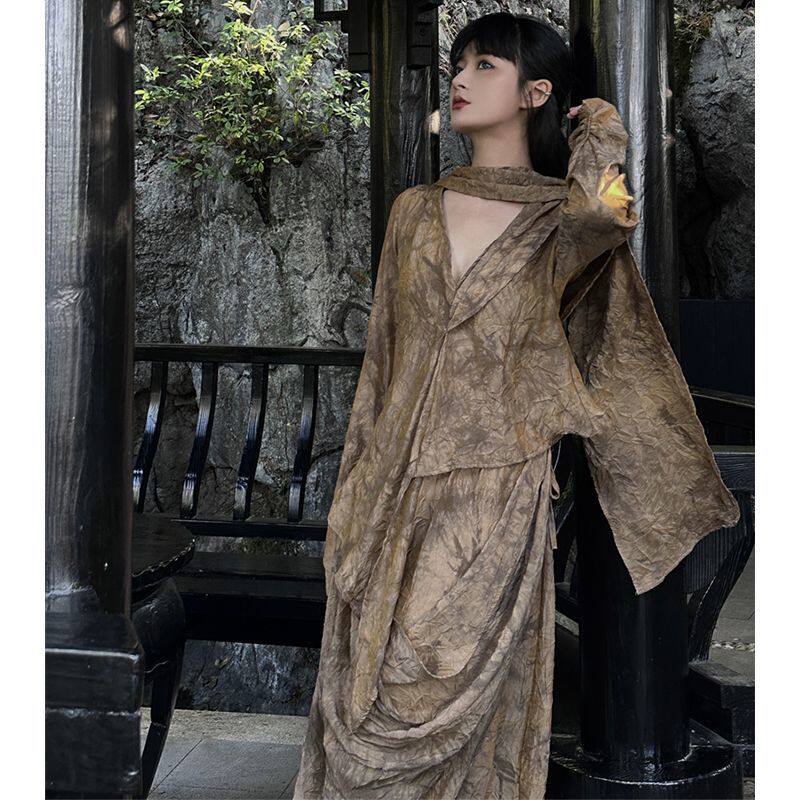 新中式枫叶清冷仙女小众设计褶皱气质复古上衣半身裙套装