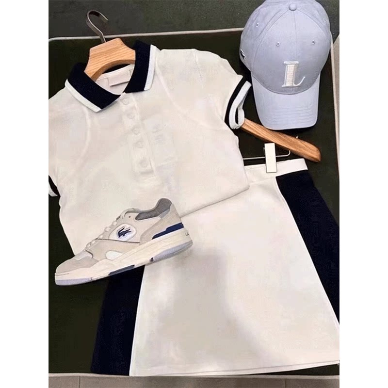 穿搭一整套休闲运动风polo领T恤时尚白色短裙套装