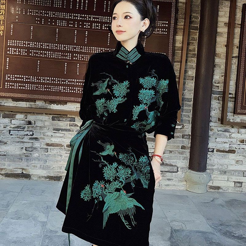 高级感小洋装两件套2025