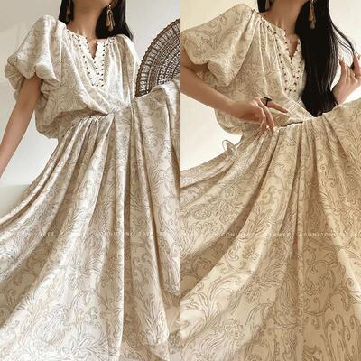 莱茵少女法式复古印花仿