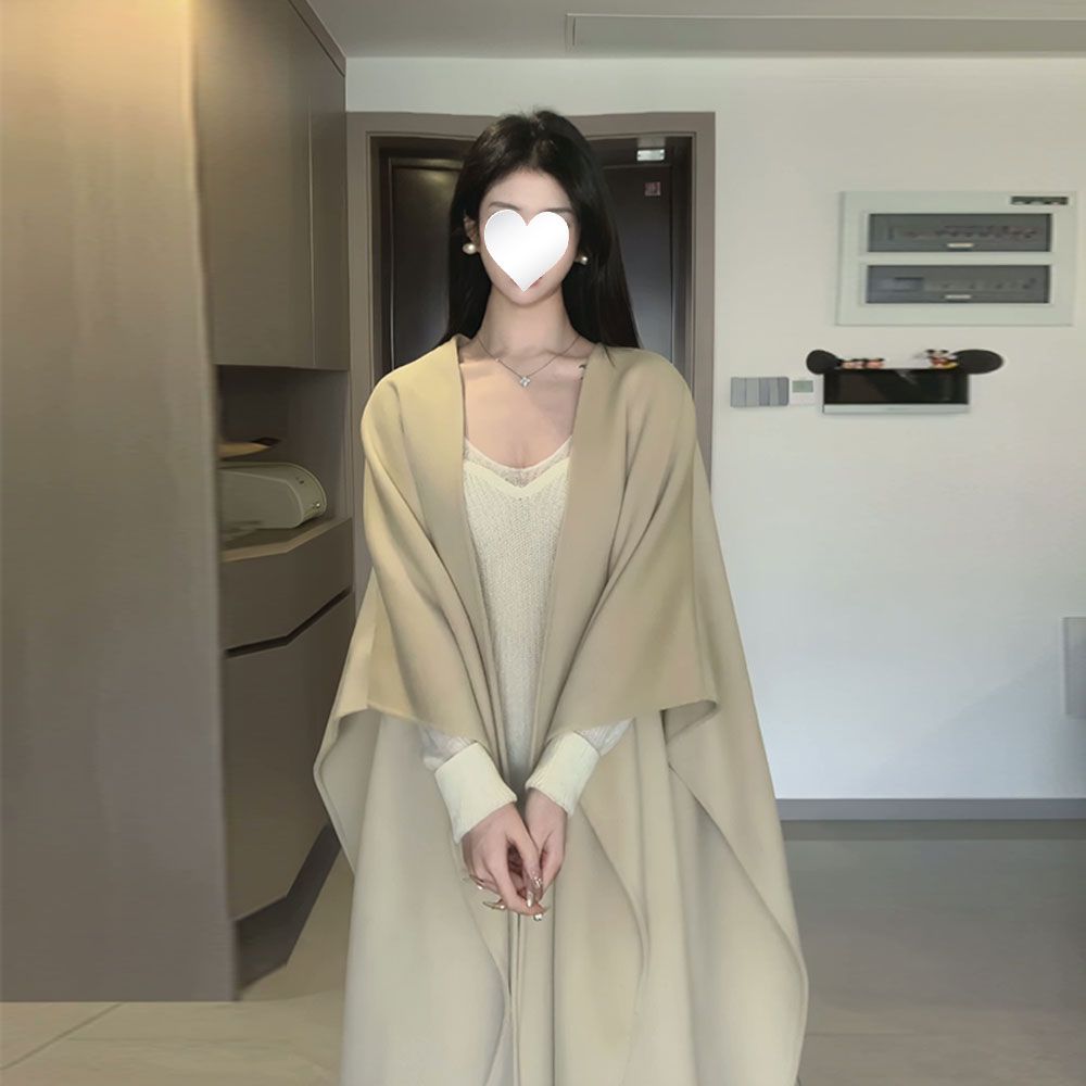 高级感贵气名媛斗篷大衣