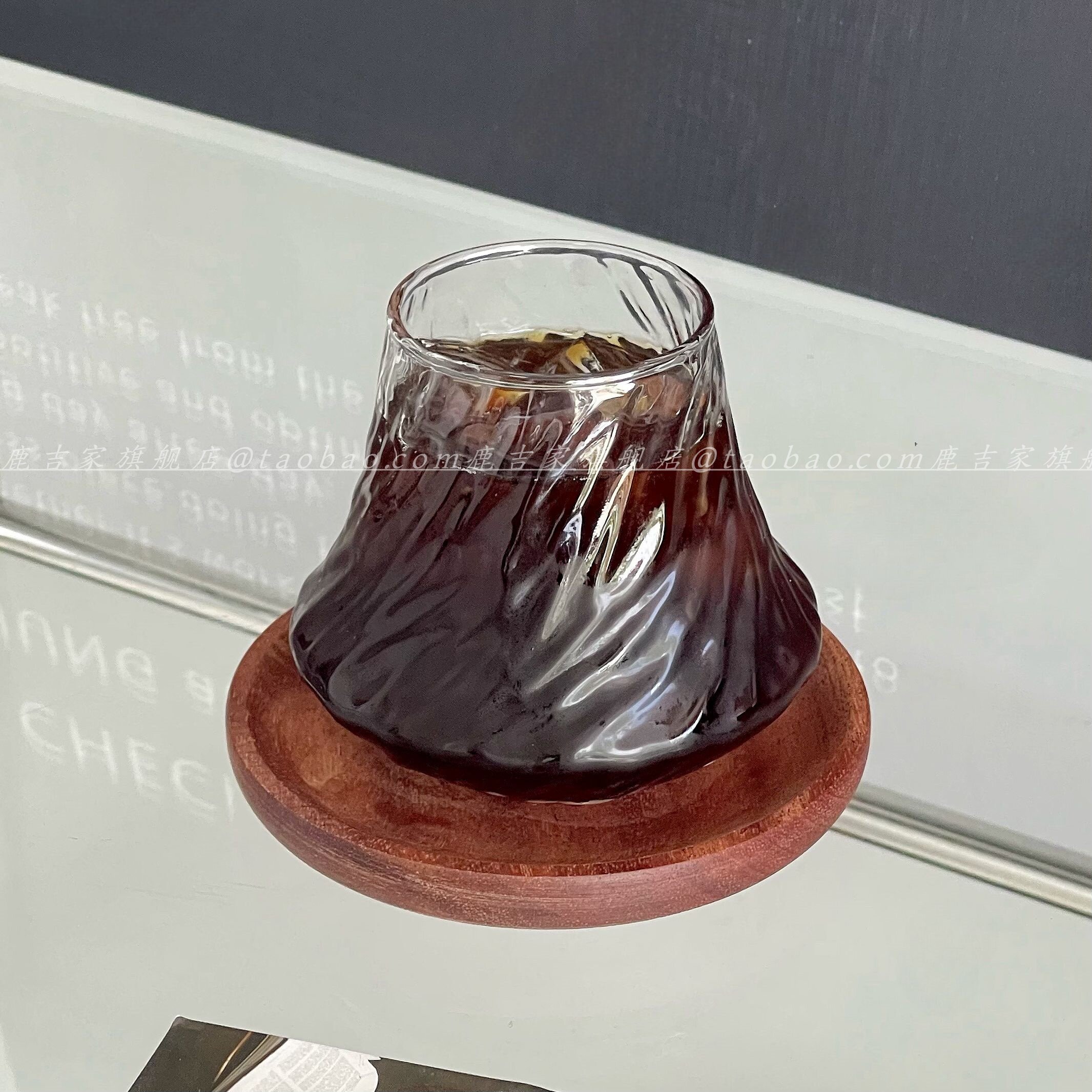 简约小众设计旋转杯玻璃咖啡杯