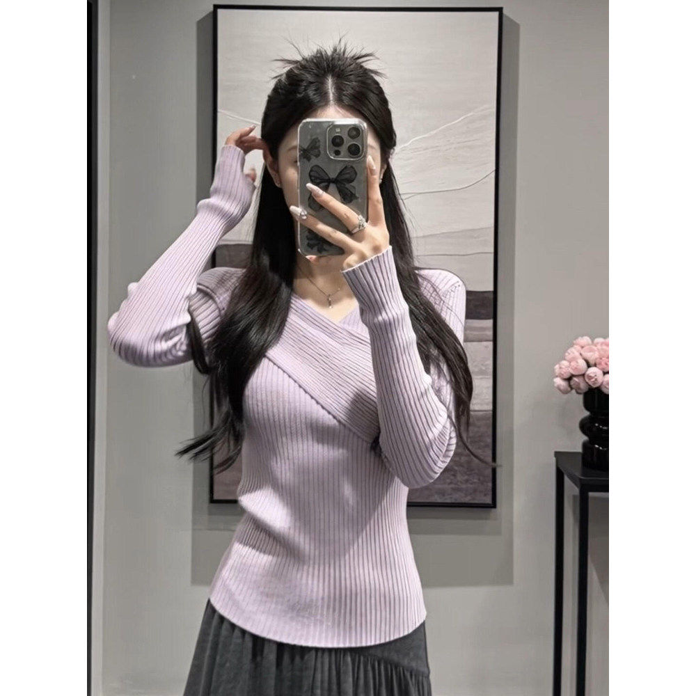 香芋紫交叉针织打底衫女秋冬不规则纯欲内搭长袖软糯毛衣百搭上衣