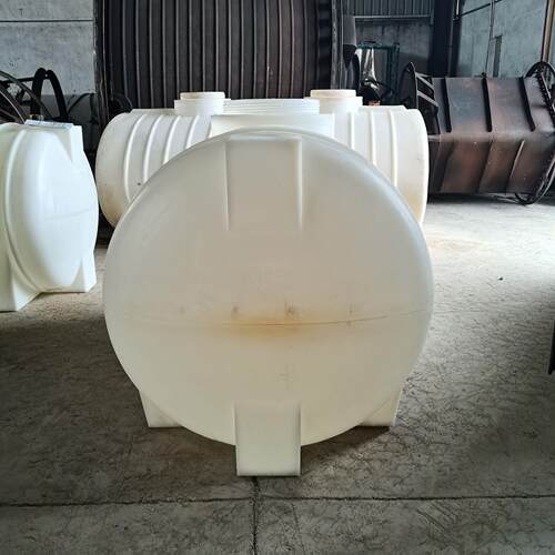 厂家直1供000化SQZL 2吨车卧式塑料桶3立方PE载水箱耐酸碱工桶储