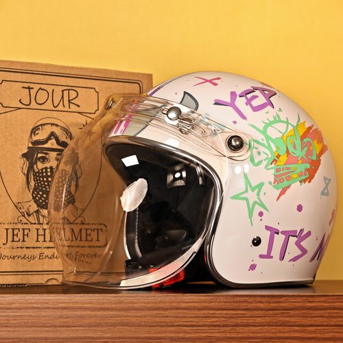 台湾JEF摩托车头盔四季机车男女涂鸦高颜值3/4盔复古踏板四季头盔