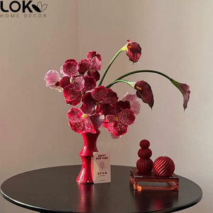 新中式喜庆新年仿真蝴蝶兰花束红色花艺陶瓷红花瓶插花高级感摆件