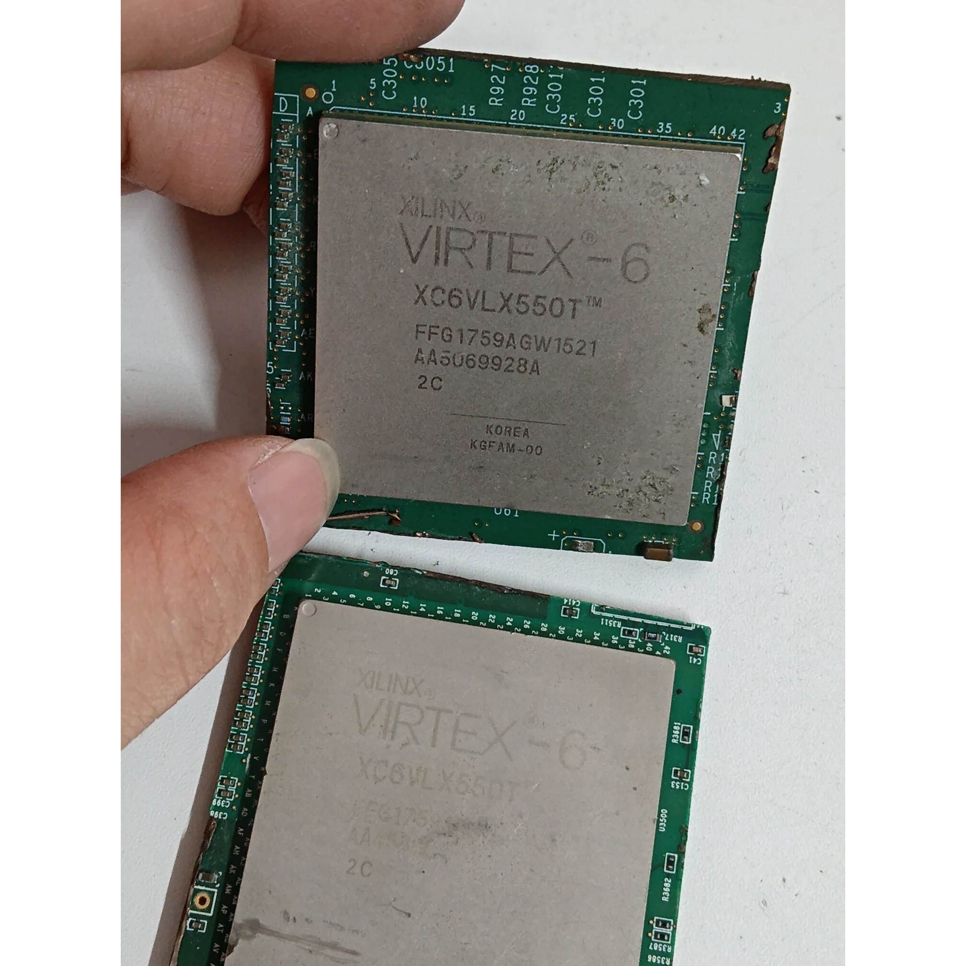 【议价】XILINX Virtex-6 XC6VLX550T芯片四