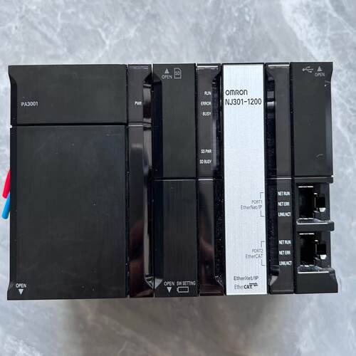 PLC,型号NJ301-1200加NJ-PA3001,