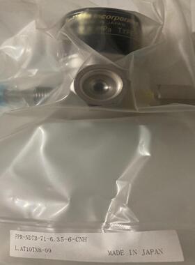 富士金1/4VCR三通阀FPR-NDTB-71-6.35-6