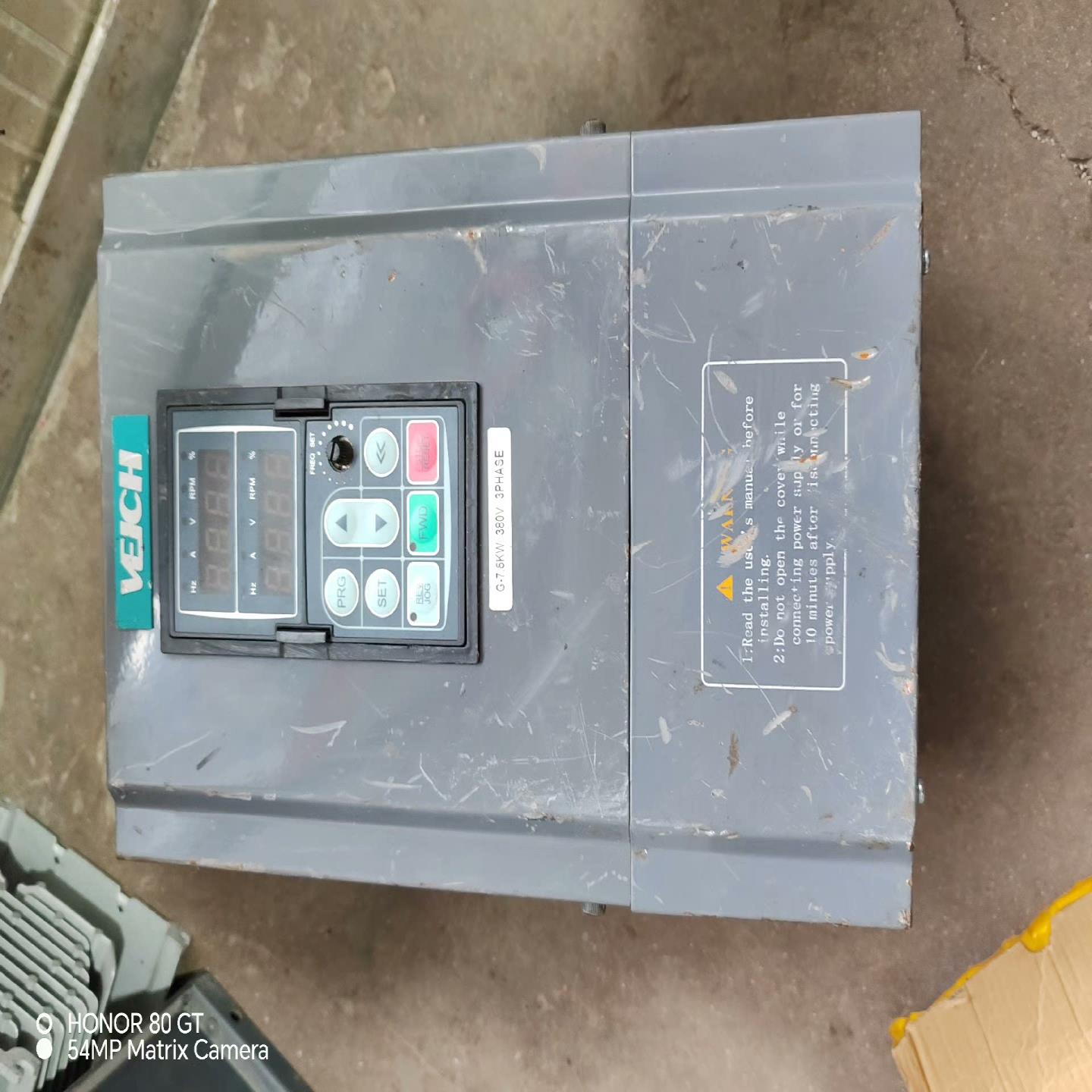 伟创变频器 AC60－T3-7R5G  7.5KW 原装拆机