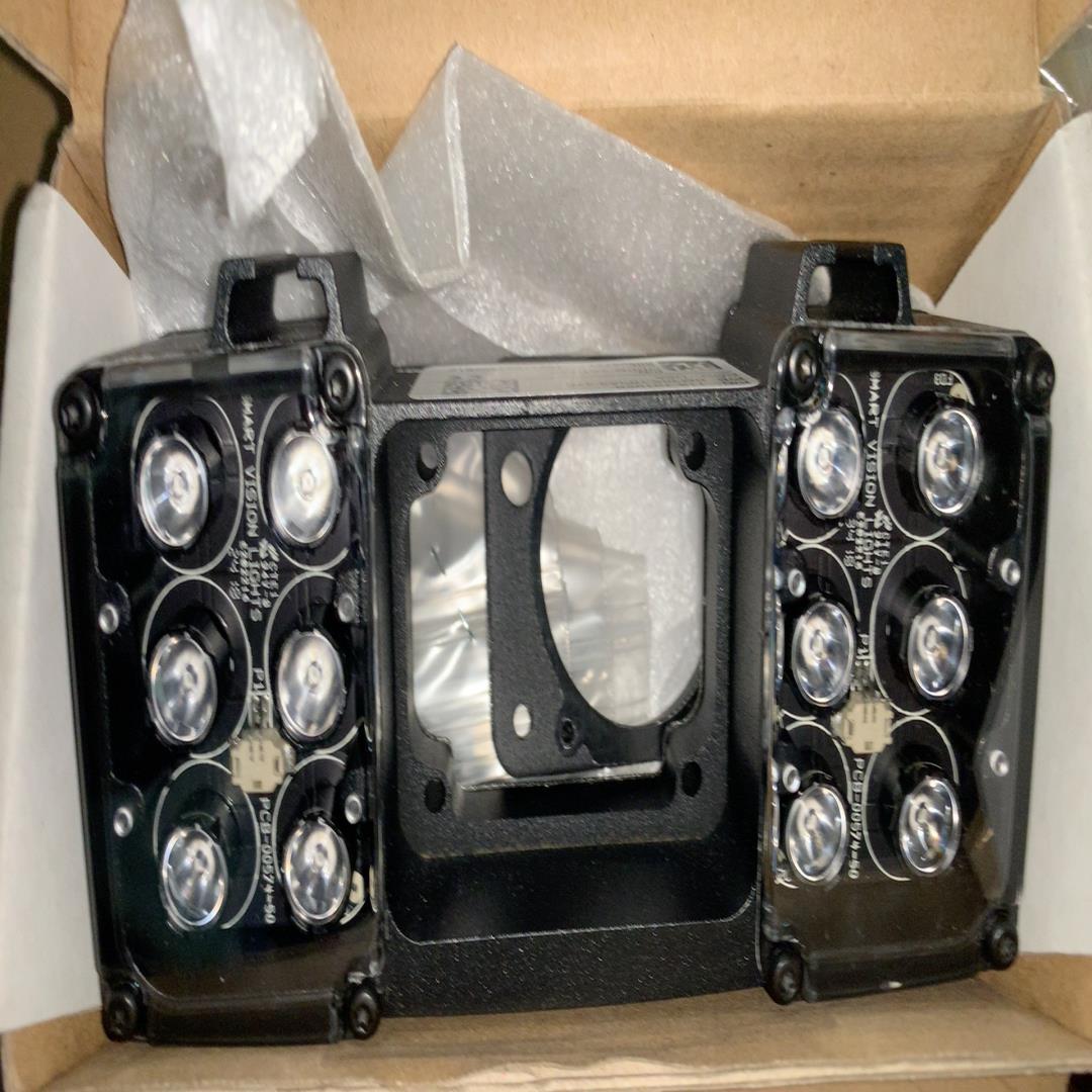 康耐视DM302X-HPIA-470光源，全新 带线