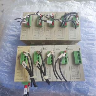 台达温度控制器DTC2000V，8个成色非常好 的