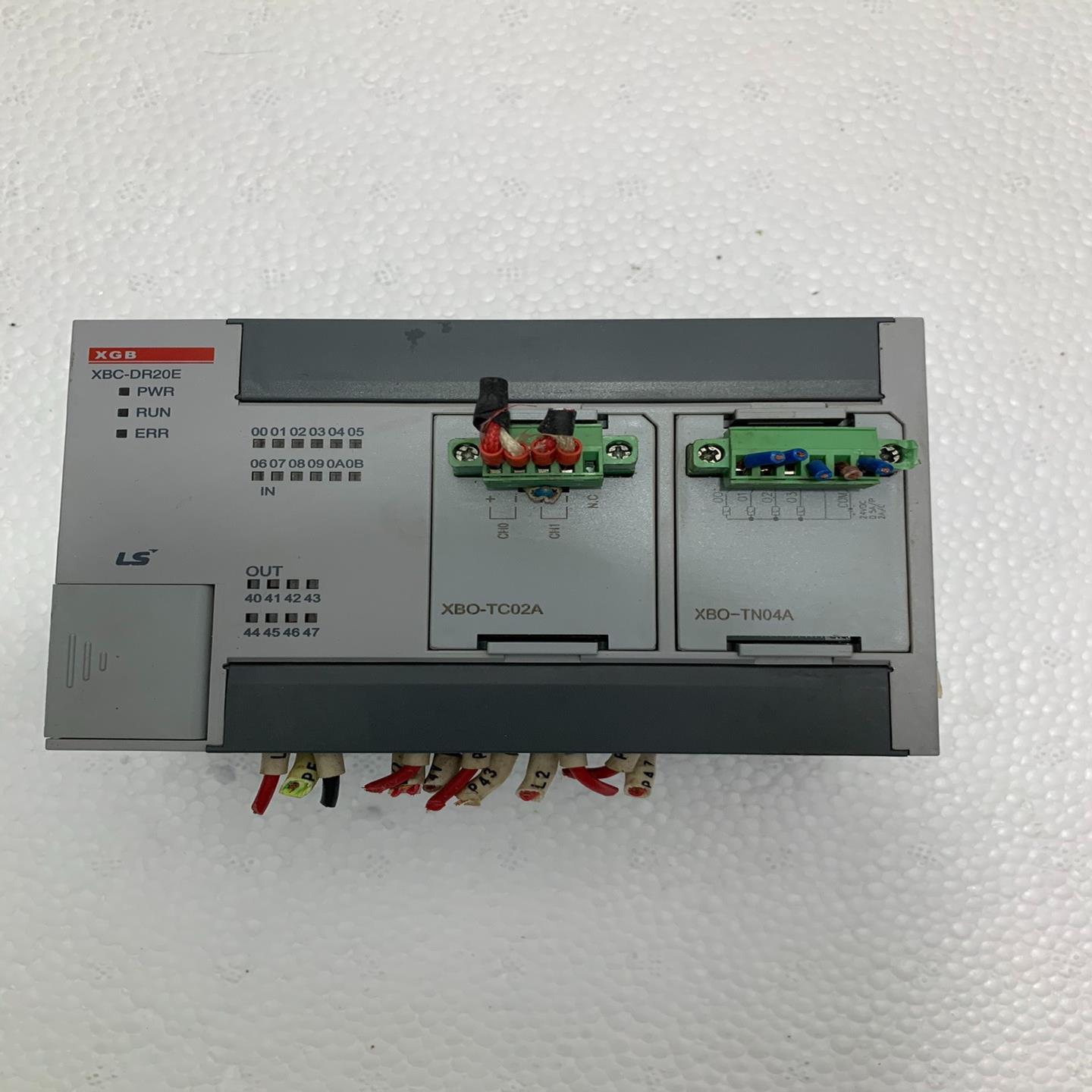 LS可编程控制器 XBC-DR20E XBO-TC02A X