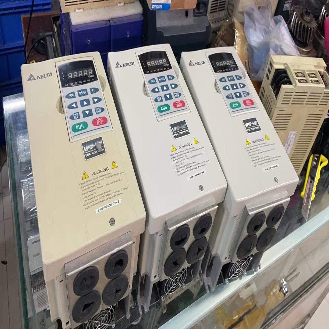 台达VFD037V23A-2/VFD022V23A高频机33