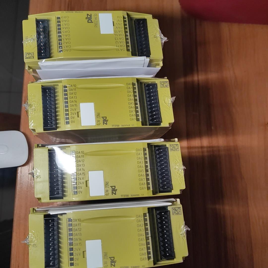 皮尔兹PiIZ安全继电器PNOZ 773700 1700