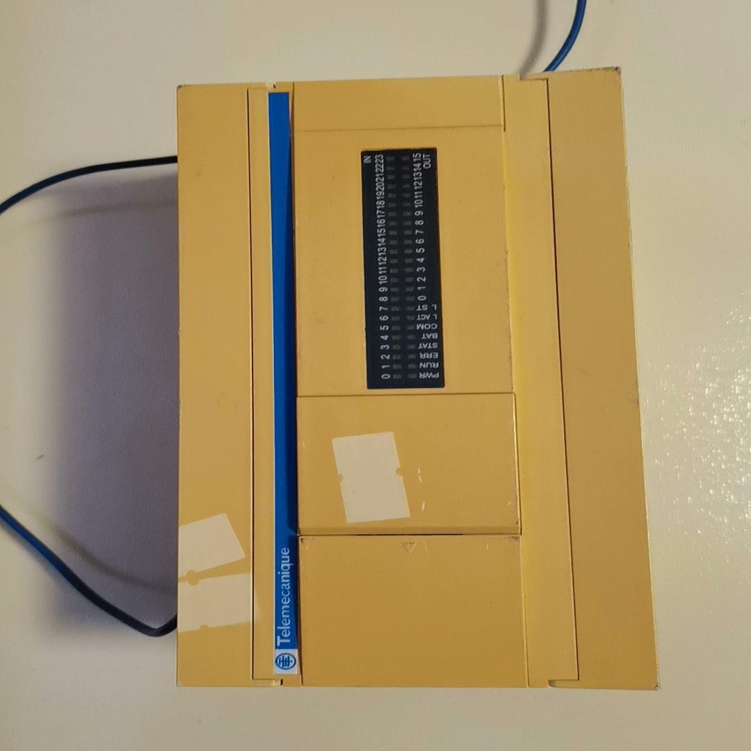 可调PLC  Twido  TWDLCAE40DRF拆