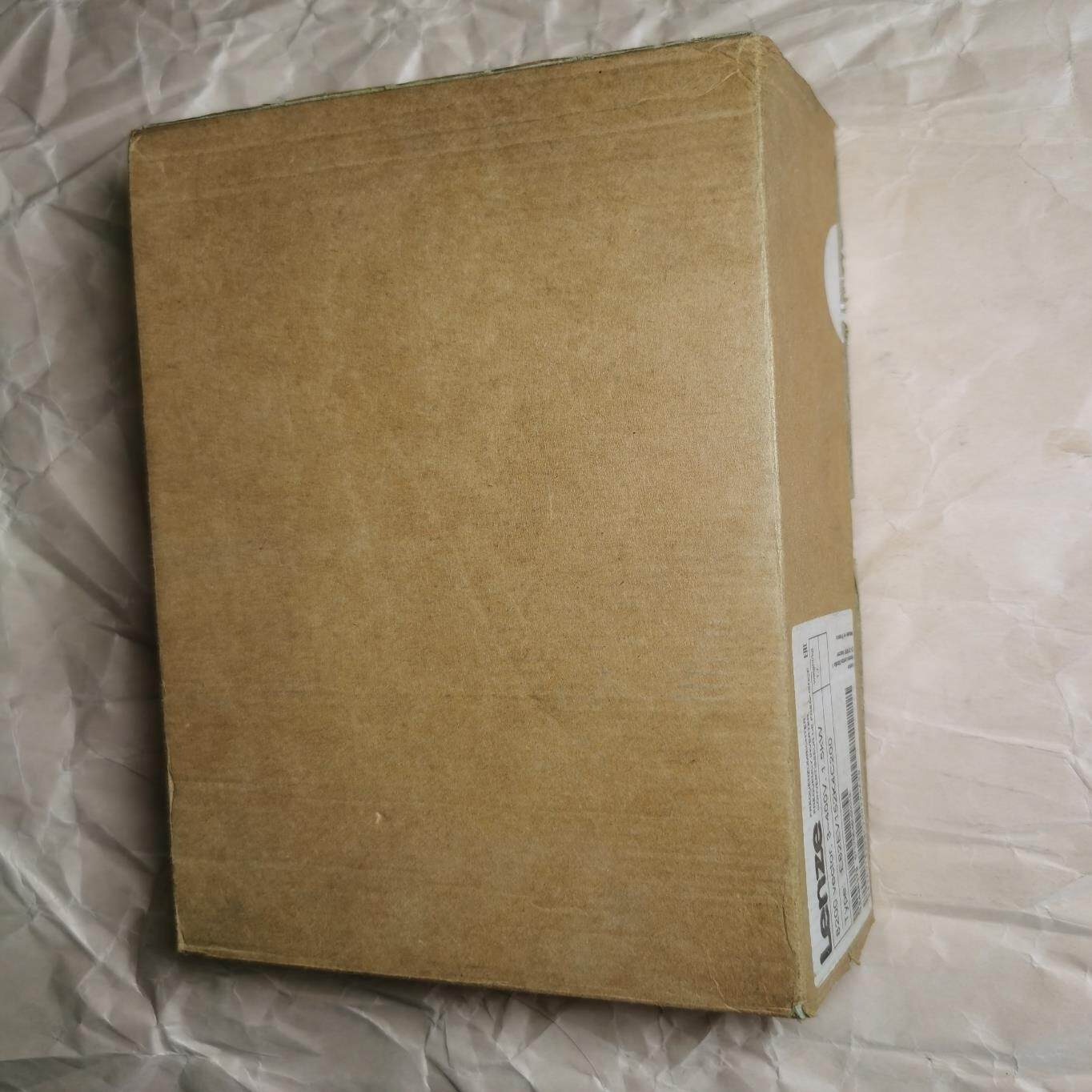 E82EV152-4C200 伦茨变频器8200系列 全新原