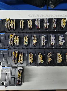 台达plc：主机AS320T-B（999）。扩展AS16AM