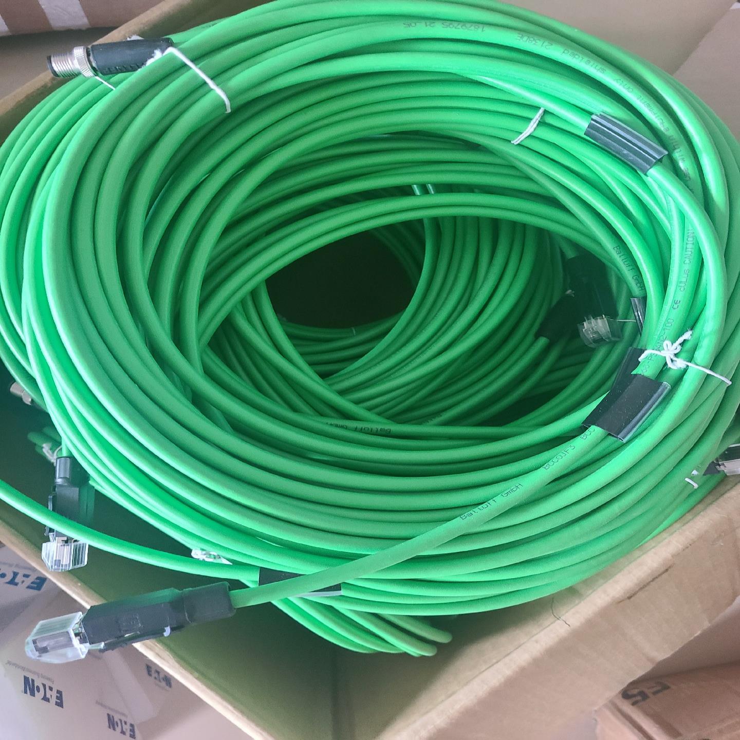 全新原装巴鲁夫连接线网线BCC0JF3  BCC0JF4 B