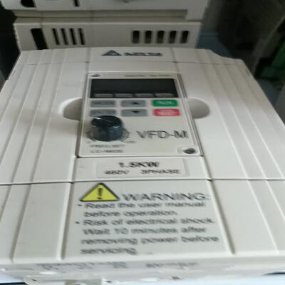 台达变频器VFD015M43B/1.5kw/380V功能包好