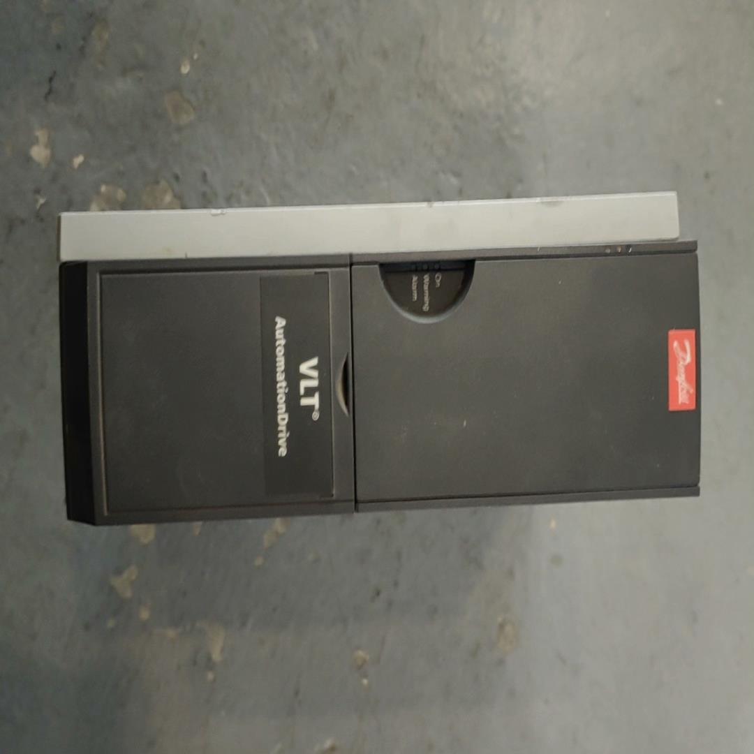 丹佛斯变频器FC-302P3K0T5E20H  系列  3K