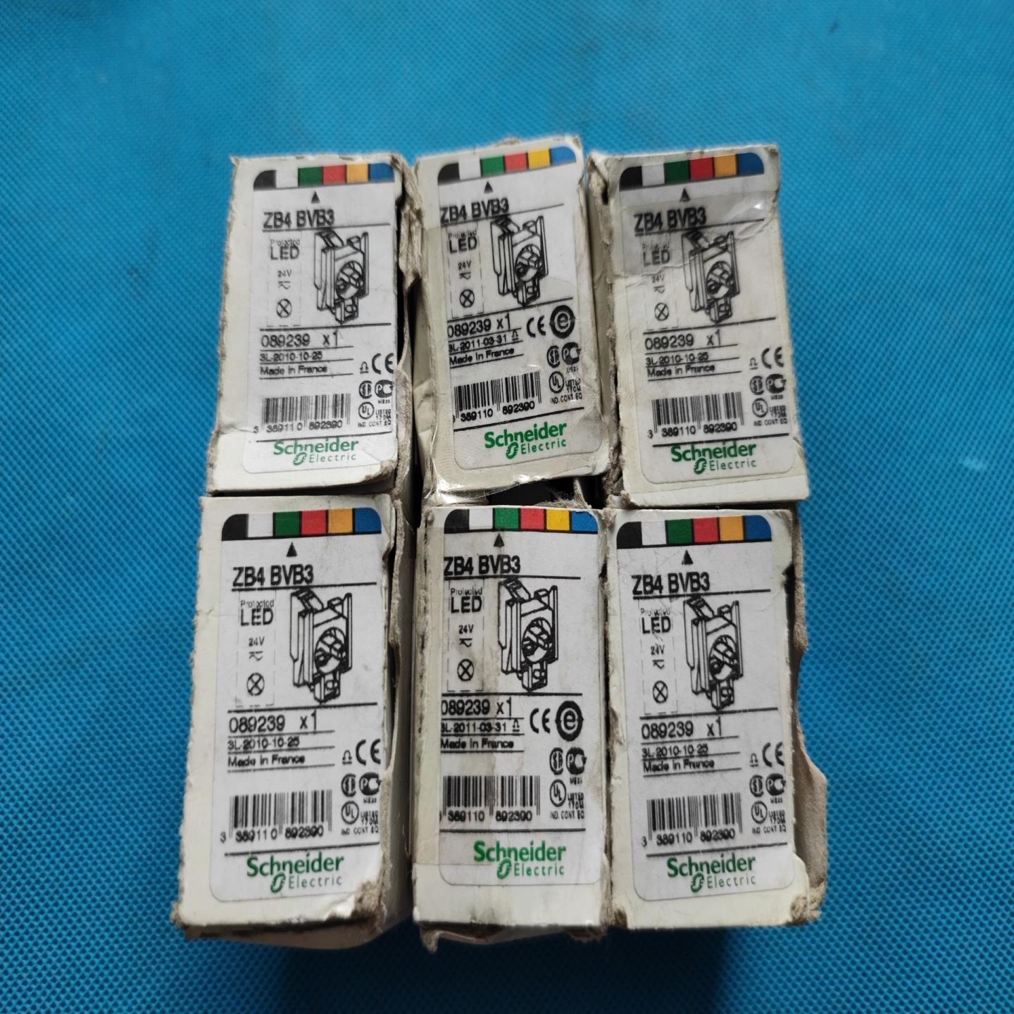 ZB4-BVB3 ZB4BVB3 按钮灯模组加底座