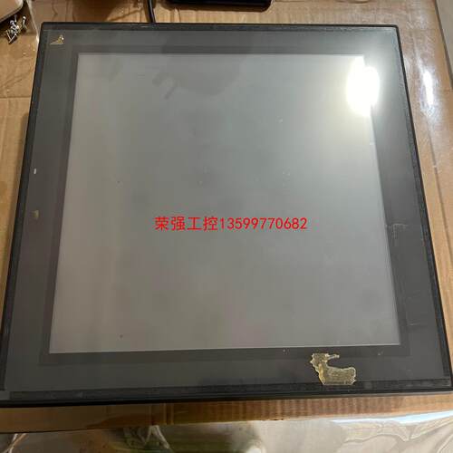 【荣强工控】基恩士触摸屏工控机VT3-X15二手实物拍摄