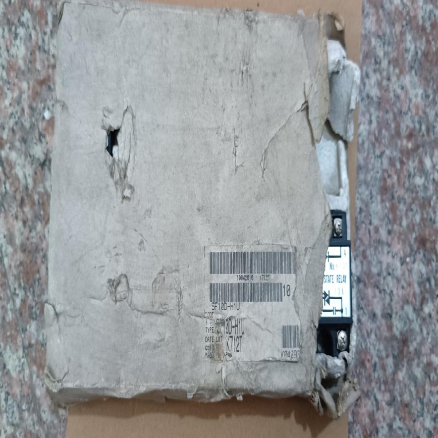 原装固态继电器SF10D-H1U，Ac240V    1