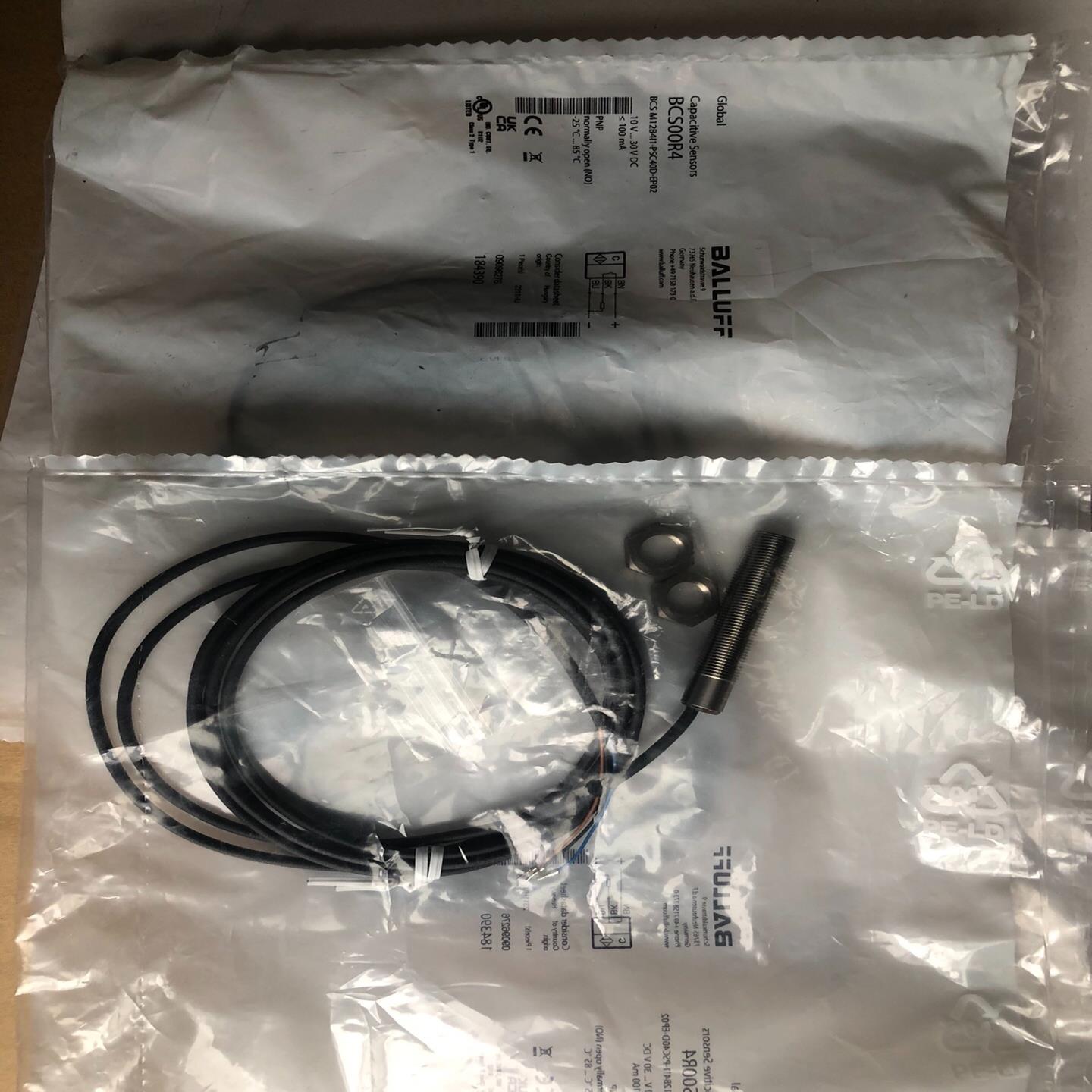 BALLUFF全新原装BCS00R4巴鲁夫电容式传感器BCS