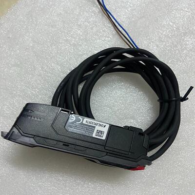 基恩士传感器FS-N41N功能包好，充新成色，原装线长2米，