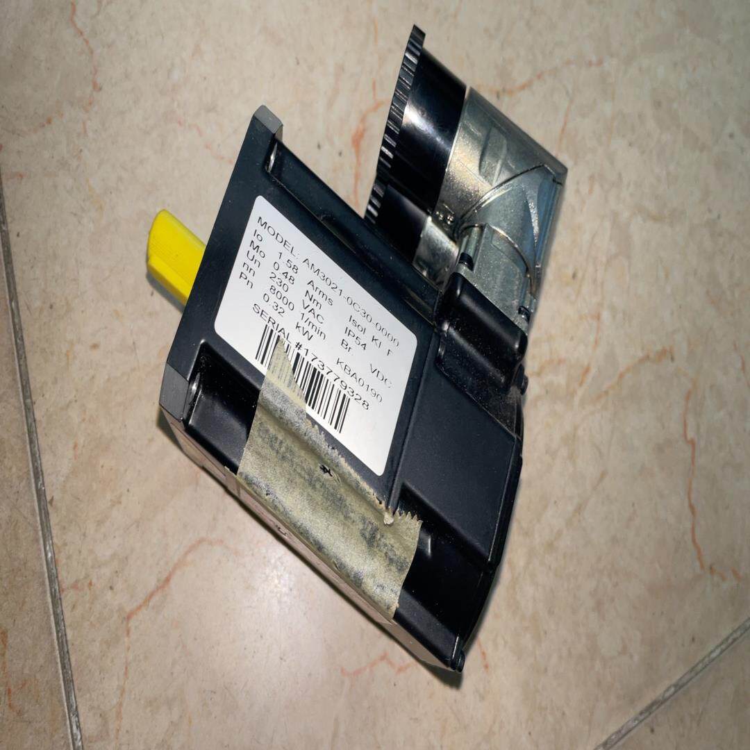 （设备配件）-AM3021   倍福有划痕0没有-用过C30电机0000