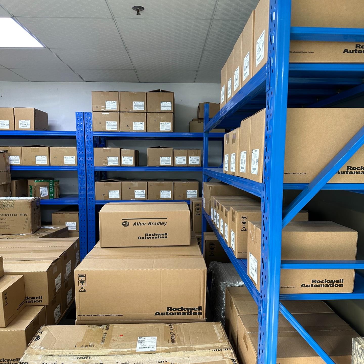 2080-L50E-24QVB 罗克韦尔 AB 模块 全新议价