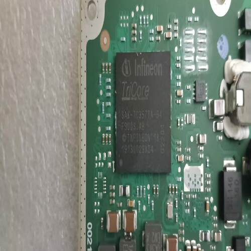 INFINEON/英飞凌SAK-TC357TA-64F300