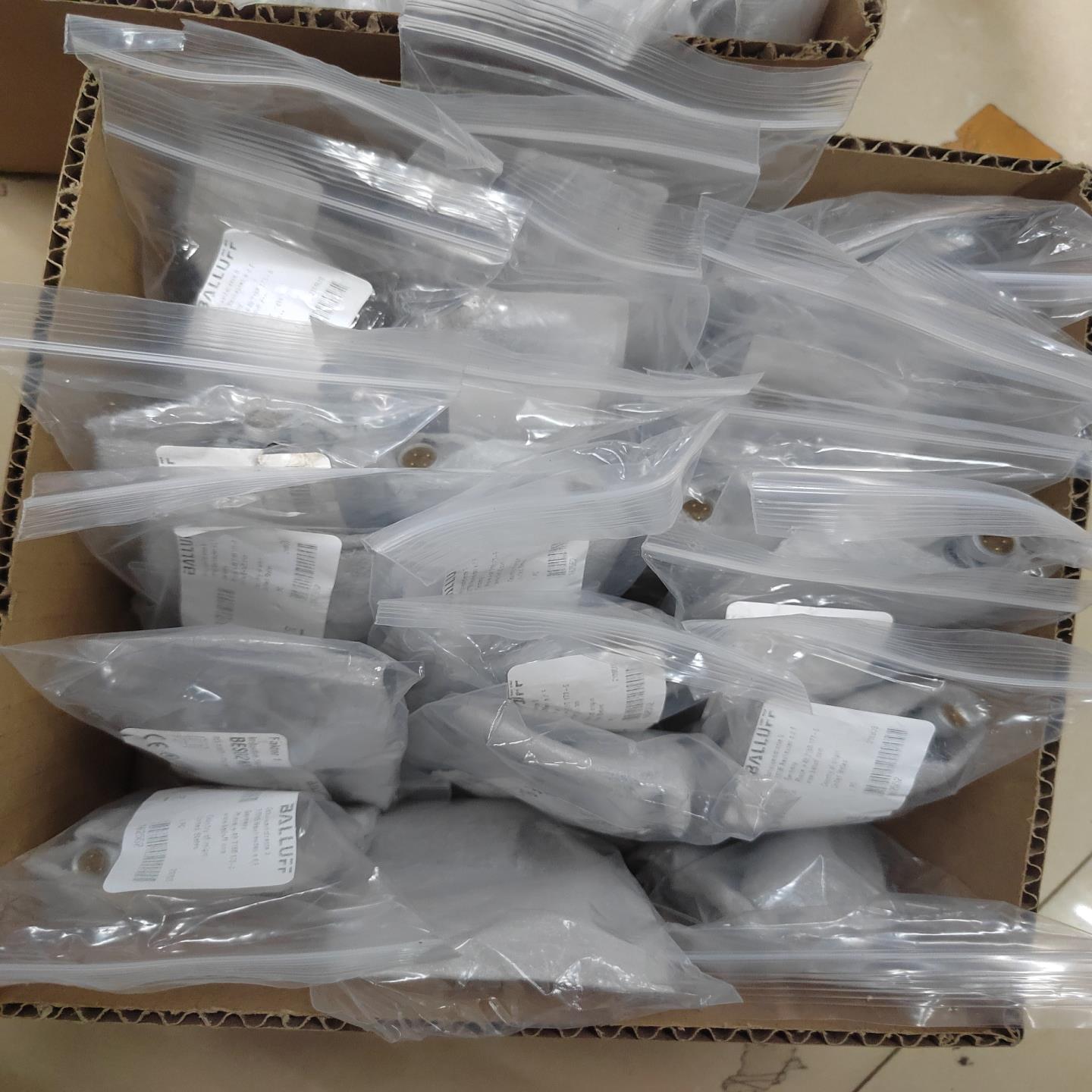 巴鲁夫BES02KN BES M30ML-PSC10A-S0