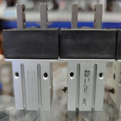 SMC手指气缸MHK2-16D，原装，，功能完好