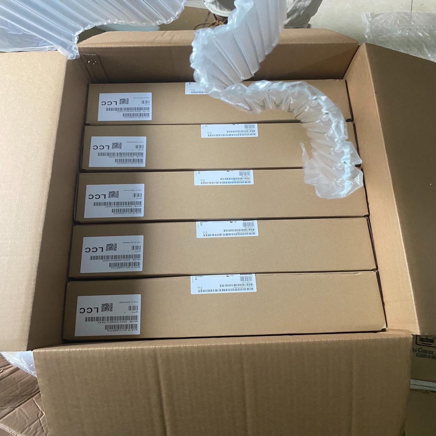 （设备配件）AV2-0-0124MC01AX0 6