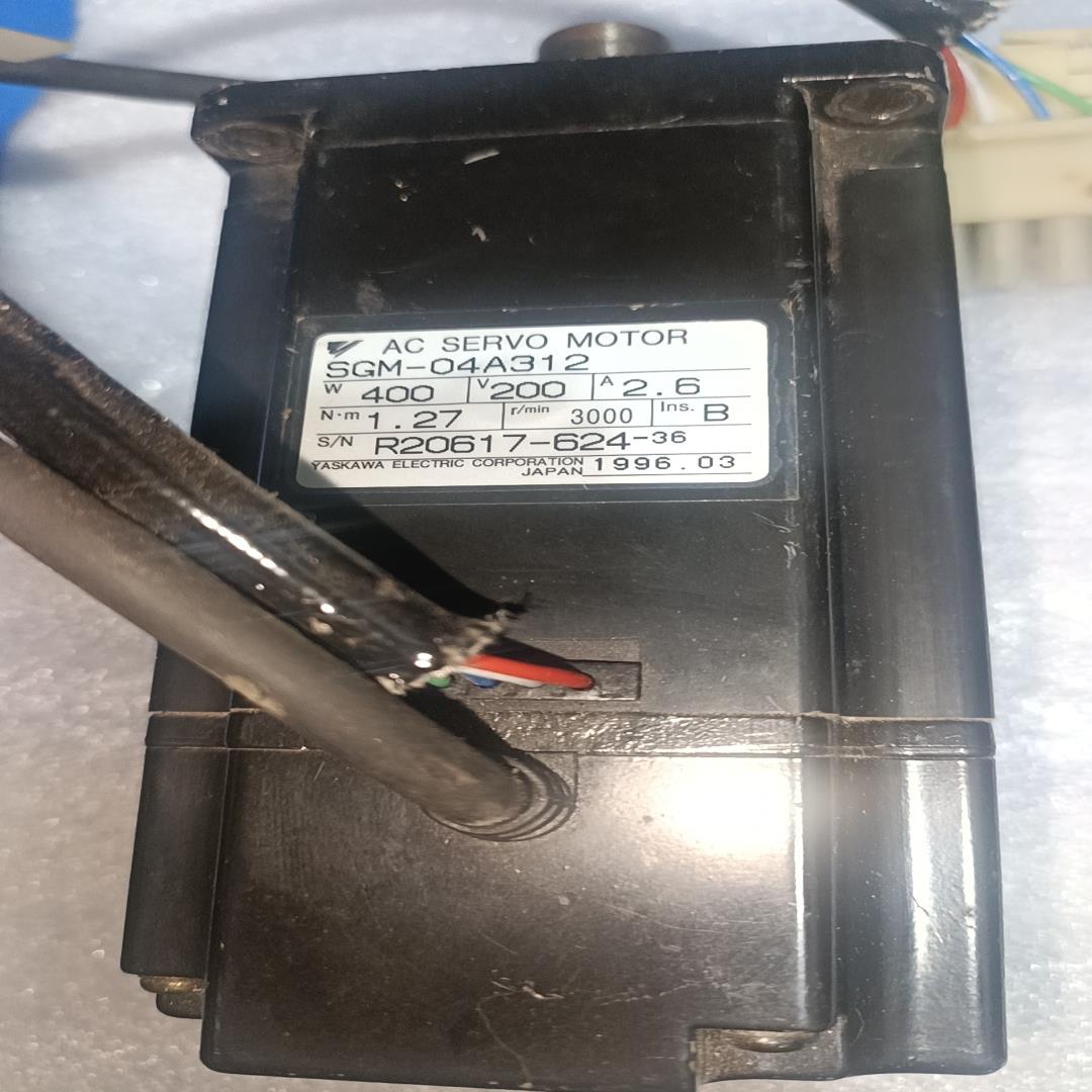 YASKAWA/安川交流伺服电机SGM-04A312成色漂亮