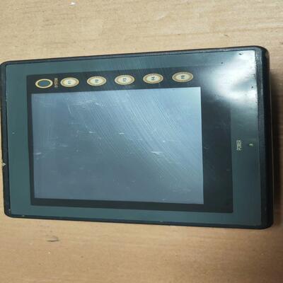 （设备配件）富士触摸屏，V606eM10功能包好无破损，实物图