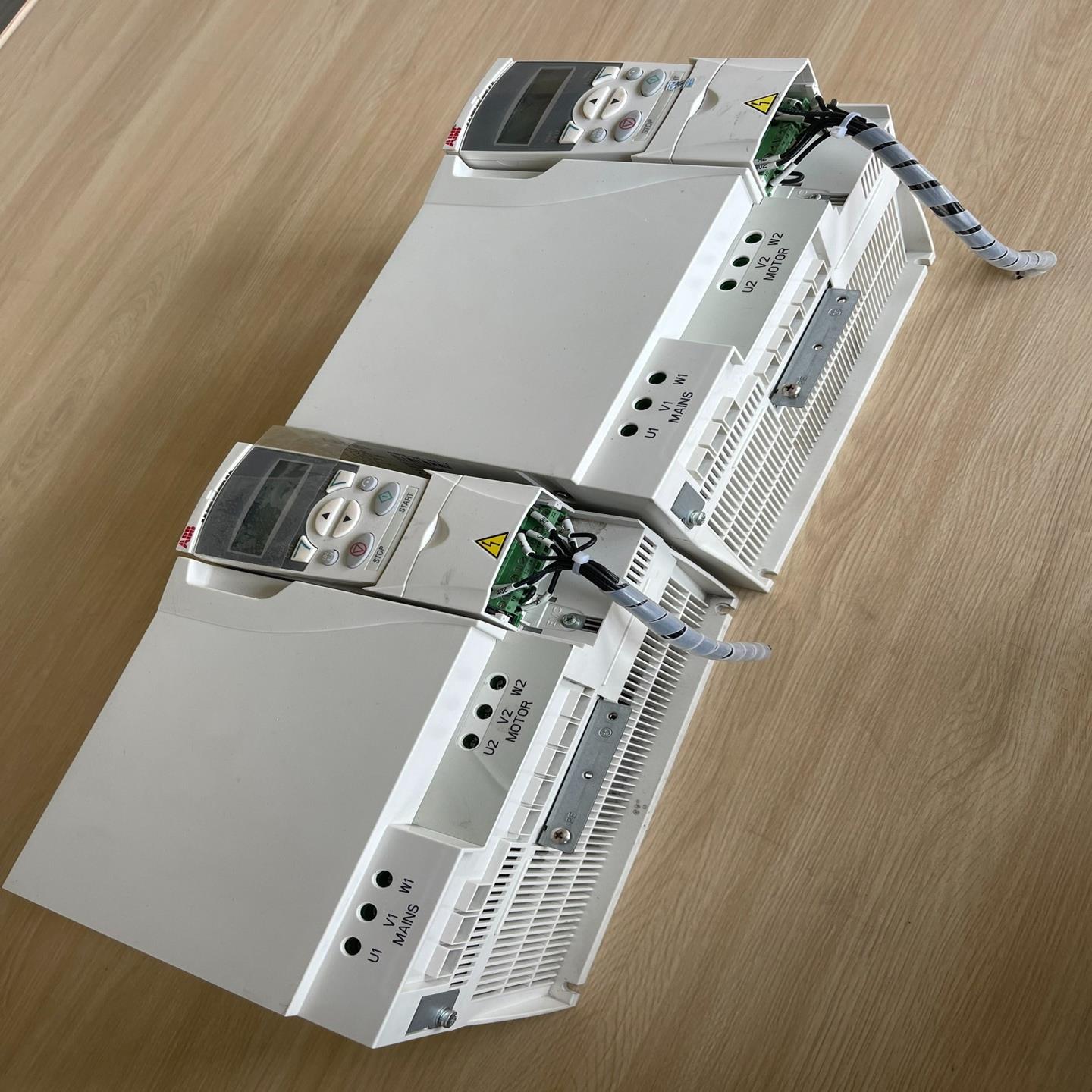 ACS310-03E-34A1-4变频器15KW 成色