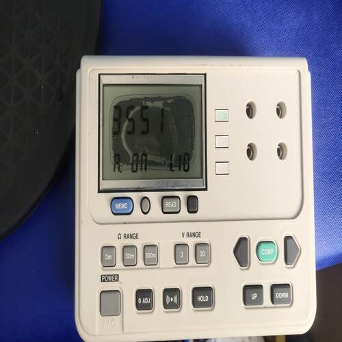 [德峰]日置3551阻抗测试仪   测试没问题 样子有点难看 屏幕有
