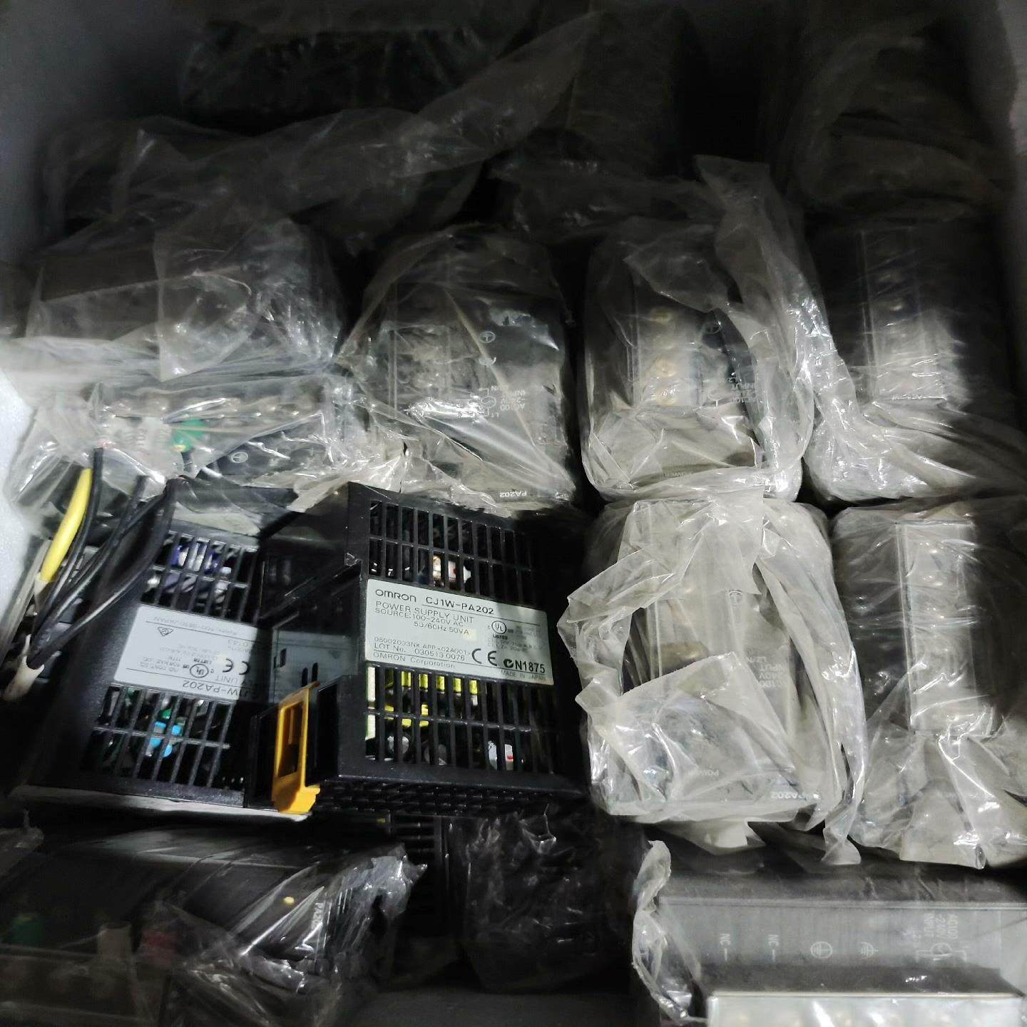 CJ1W-PA202 模块 成色9新 功能,3C数码配件,隔离器/耦合器,淘宝优惠券,粉丝福利购,淘宝优惠卷