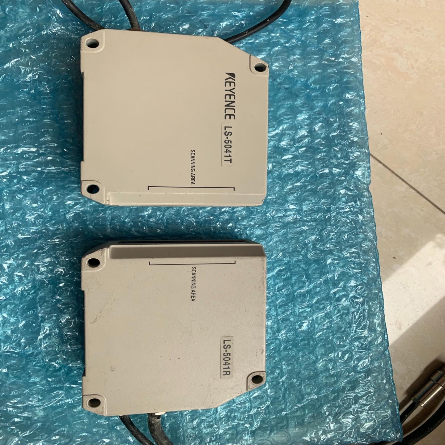 （设备配件）基恩土激光位移LS-5041T和 LS-5041R一对200