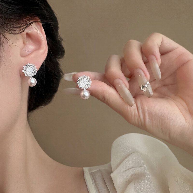 批发百搭银针花朵耳饰个性设计感耳环锆石高级感气质珍珠耳钉轻奢,饰品/流行首饰/时尚饰品新,耳环,淘宝优惠券,粉丝福利购,淘宝优惠卷