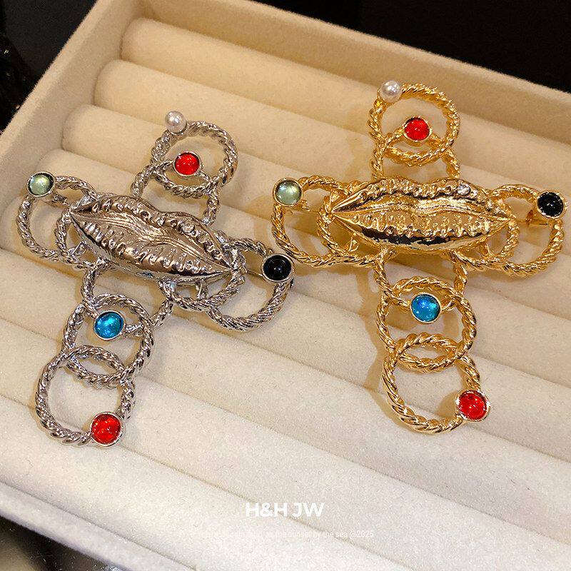 金属女款跨境欧美百搭高级感vintage中古别针十字架复古嘴唇胸针
