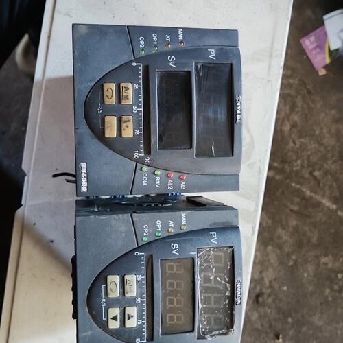 议价ENVADA EN6000B1-13数字控制器，剪线。实可维修